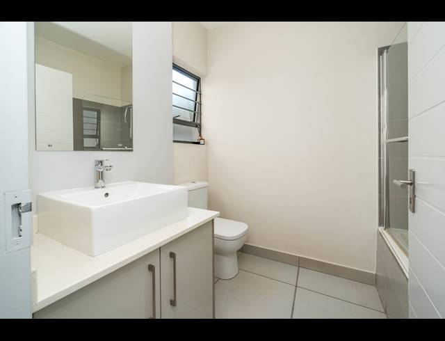 3 BEDROOM APARTMENT FOR SALE IN BROADACRES